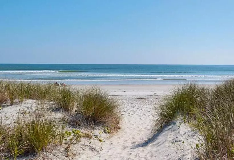 リゾートホテル Pawley's True Blue