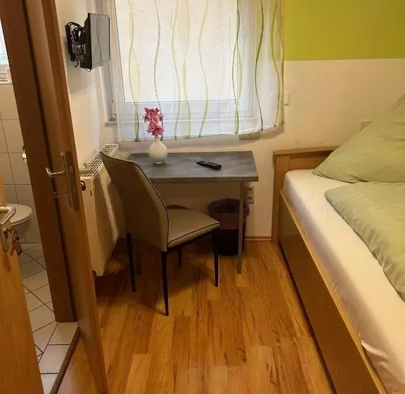 Bed And Breakfast   Rheingauer Hof