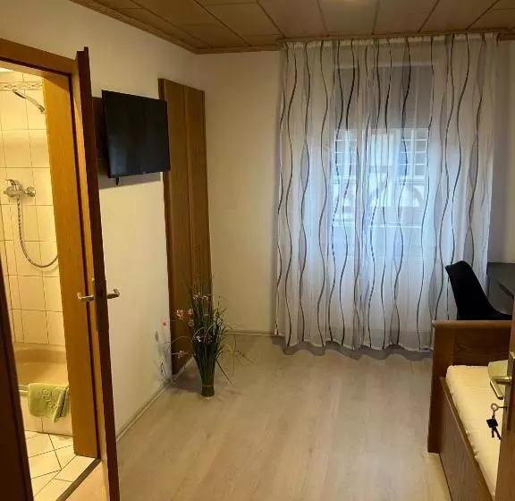 Bed And Breakfast   Rheingauer Hof