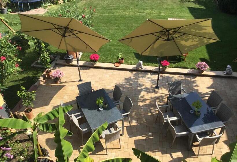 Bed And Breakfast Rheingauer Hof