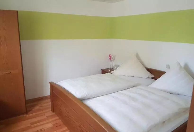 Bed And Breakfast   Rheingauer Hof