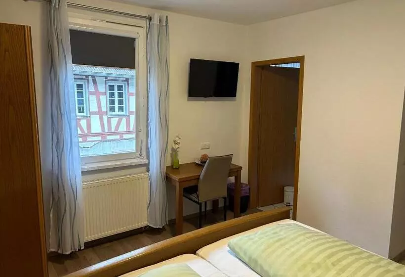 Bed And Breakfast   Rheingauer Hof