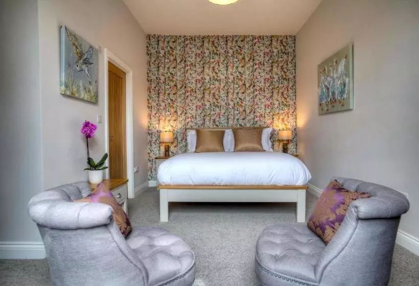 ベッドアンドブレックファースト Bertram S