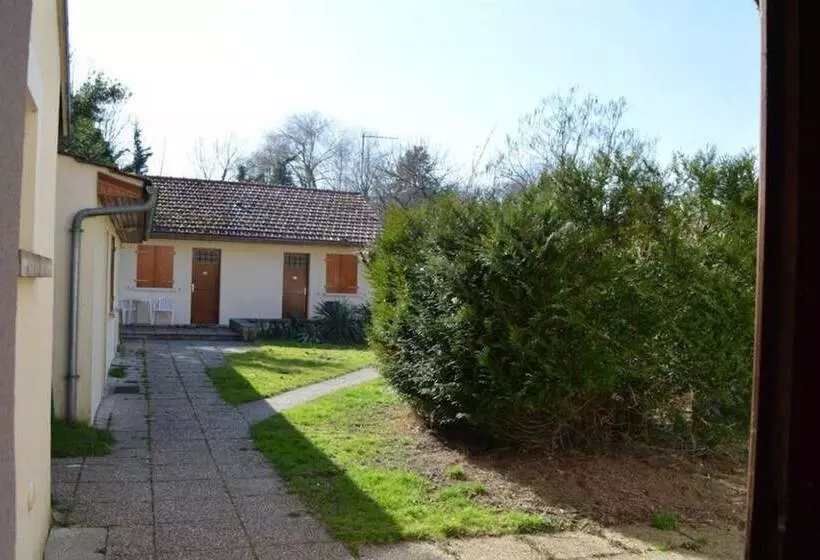 Hotelli A La Vielle Halle