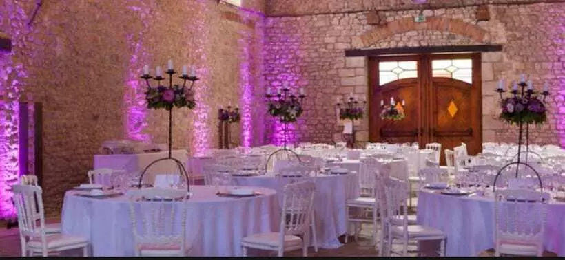 Hotelli A La Vielle Halle