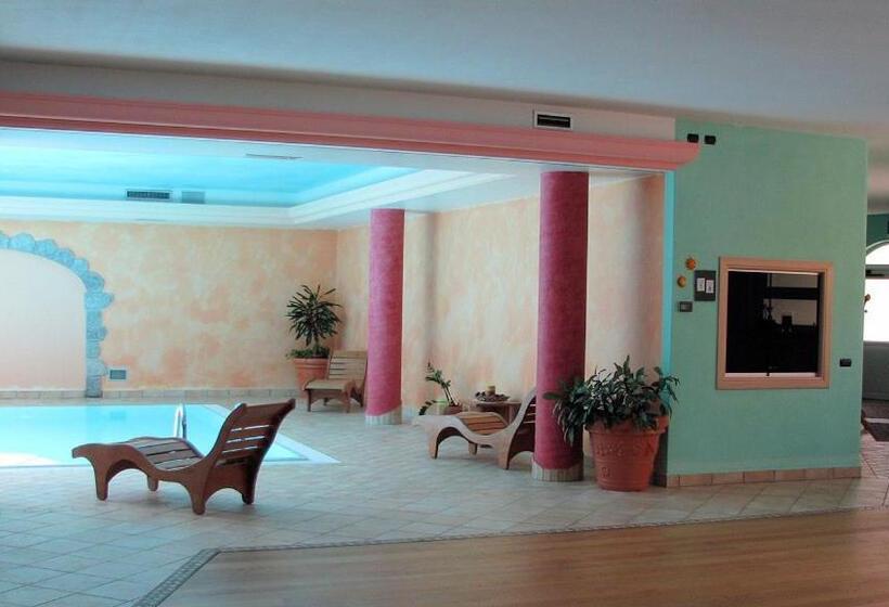 בית מלון כפרי Carrara