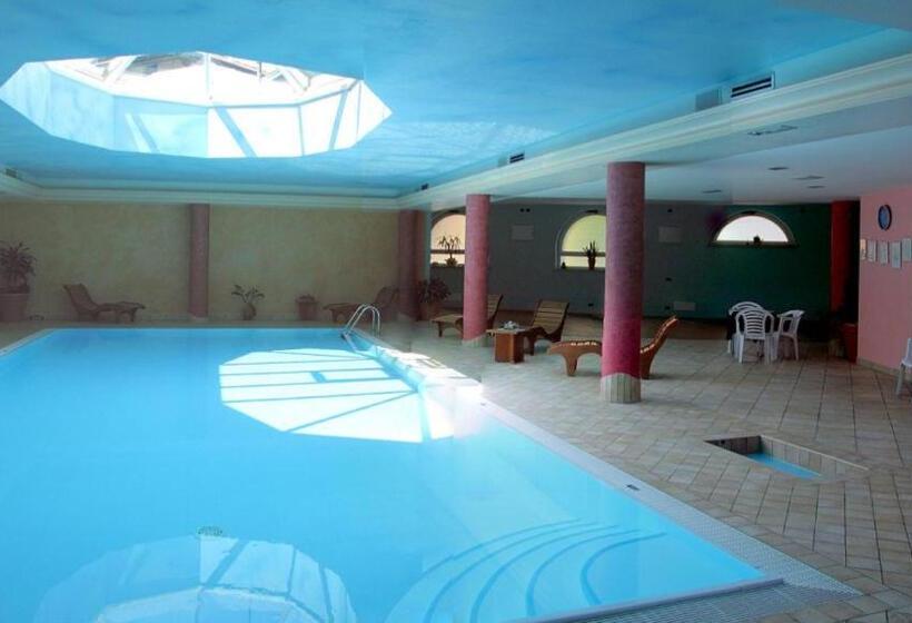 בית מלון כפרי Carrara