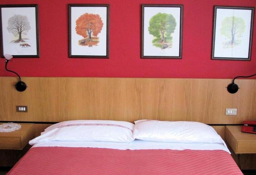 בית מלון כפרי Carrara