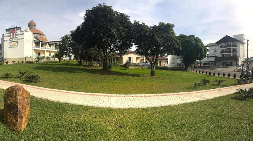 فندق Dolomiti Caravaggio