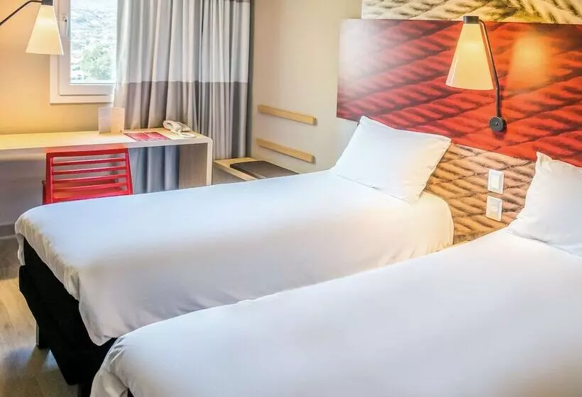 ホテル Ibis Copiapo