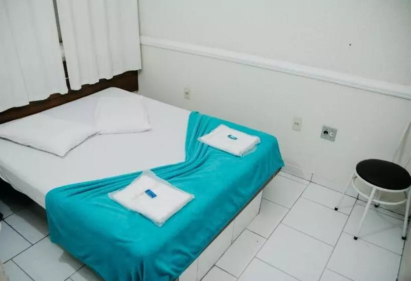 ホテル Lumem Taguatinga Sul