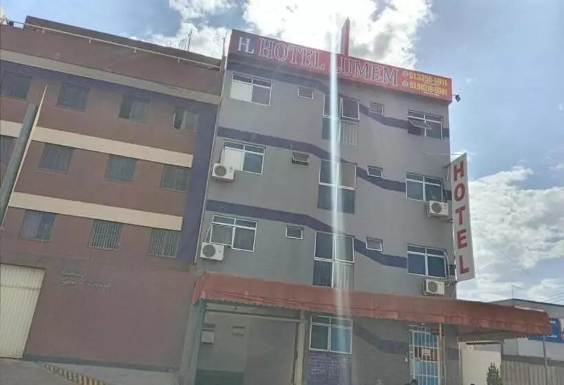 ホテル Lumem Taguatinga Sul