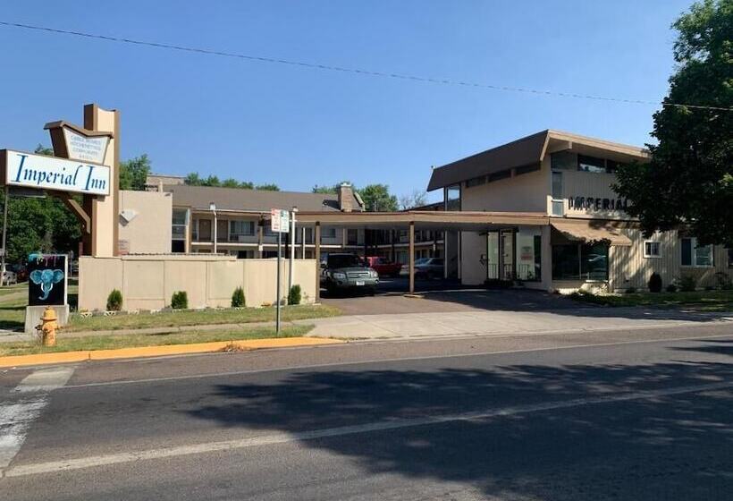 مُتل Imperial Inn