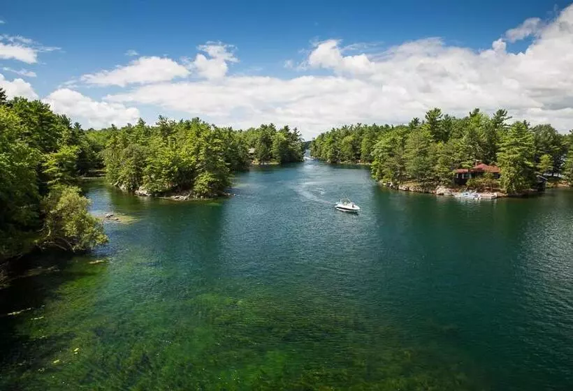 Sir Isaac Brock B&b Luxury Suites