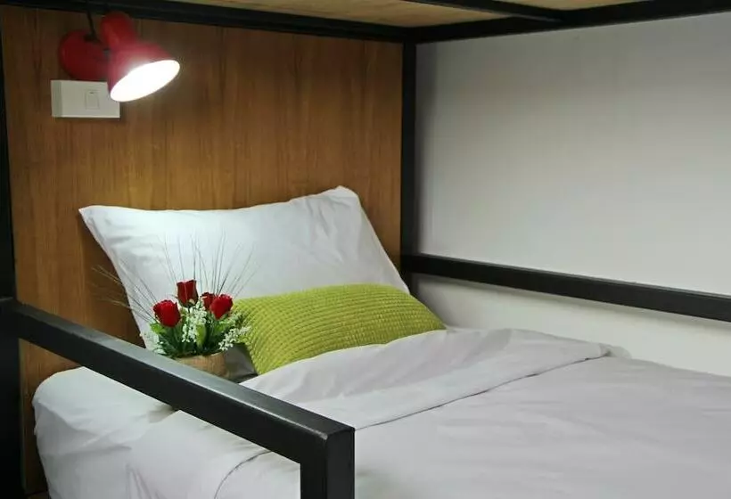 Zleep Inn Chiang Mai   Hostel