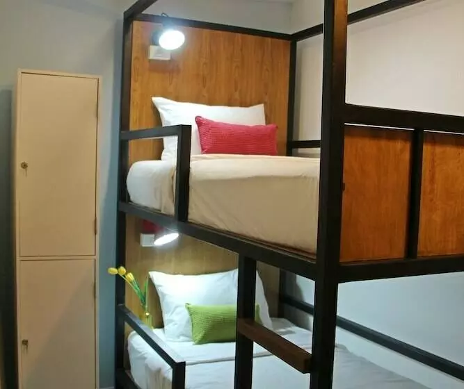 Zleep Inn Chiang Mai   Hostel