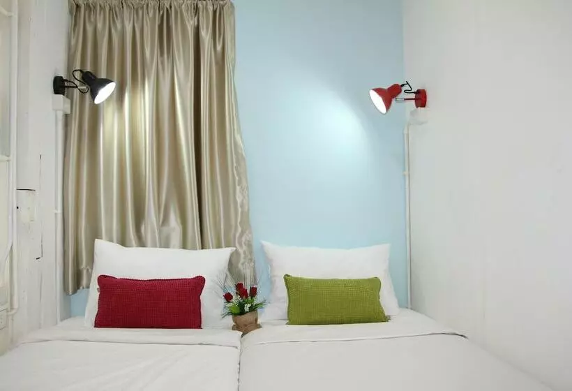 Zleep Inn Chiang Mai   Hostel