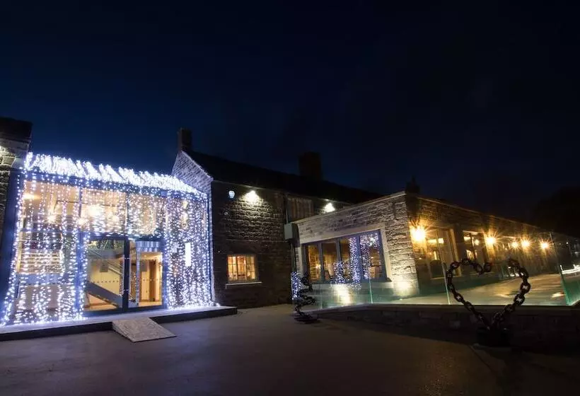 Aamiaismajoitus (B&B) The Peacock At Barlow