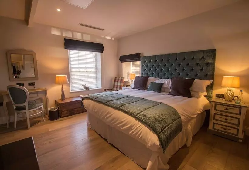 Aamiaismajoitus (B&B) The Peacock At Barlow