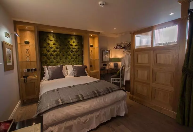 Aamiaismajoitus (B&B) The Peacock At Barlow