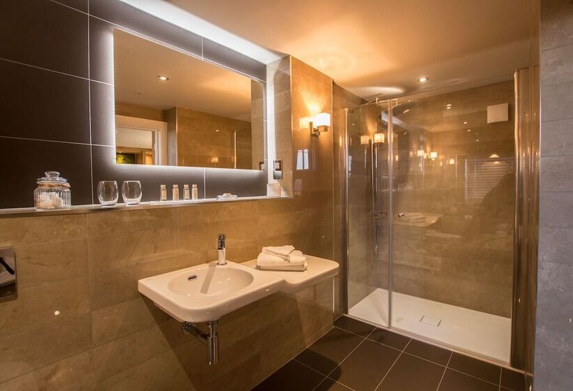 민박 The Peacock At Barlow