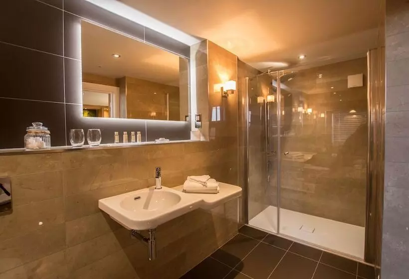 Aamiaismajoitus (B&B) The Peacock At Barlow