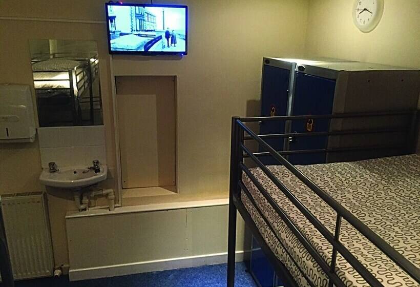 Bobby S Bunkhouse Hostel