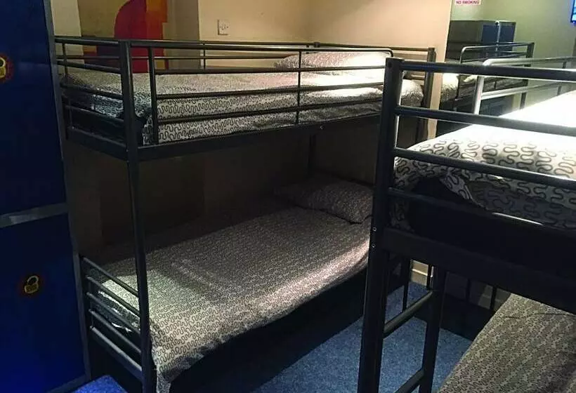 Bobby S Bunkhouse   Hostel