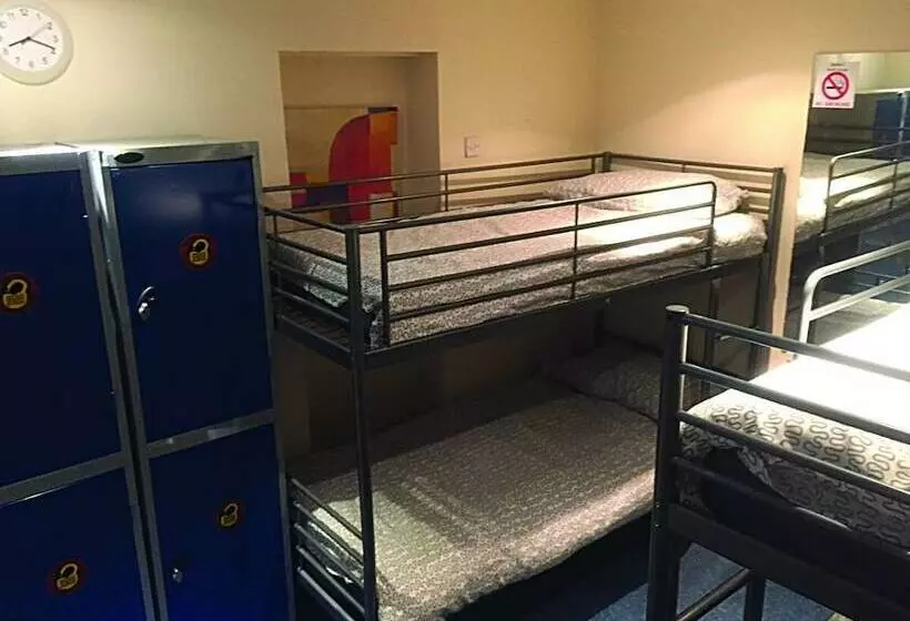 Bobby S Bunkhouse   Hostel