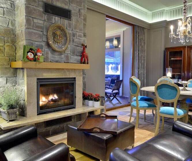 هتل 7 Rooms Adults Only