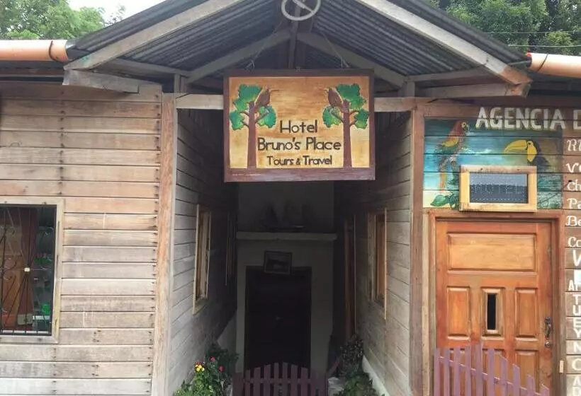 هتل Zazil Ha Hostel