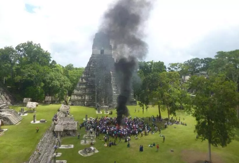 هتل Zazil Ha Hostel