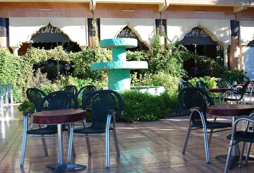 酒店 Hôtel Café Restaurant Assaka