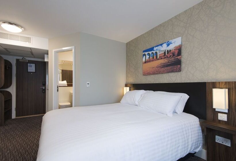 בית מלון כפרי Kings Chamber, Doncaster By Marston S Inns