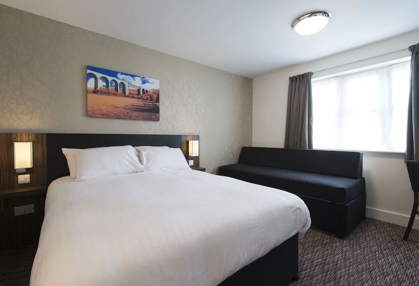 בית מלון כפרי Kings Chamber, Doncaster By Marston S Inns