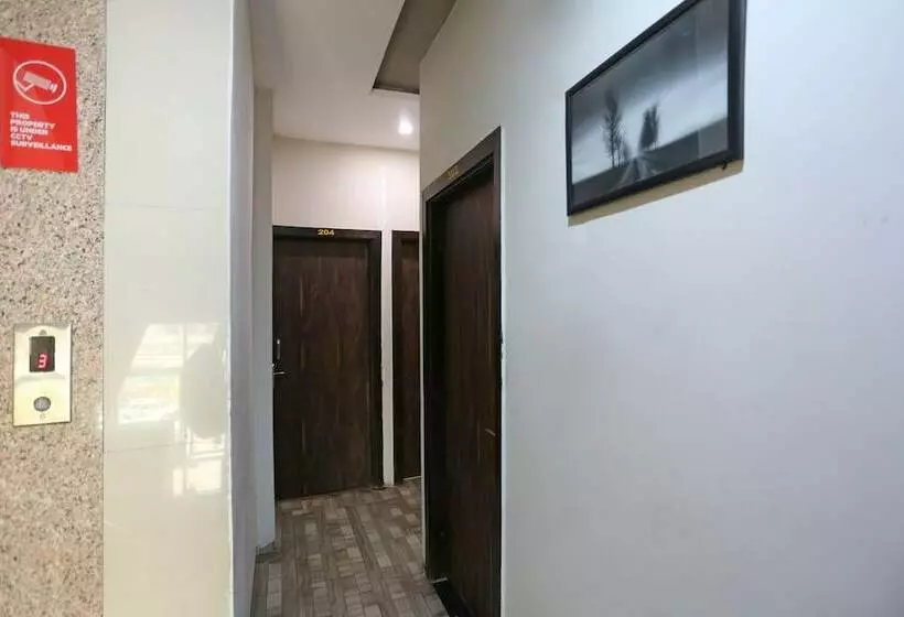 Hotelli Oyo 6325  Kiran