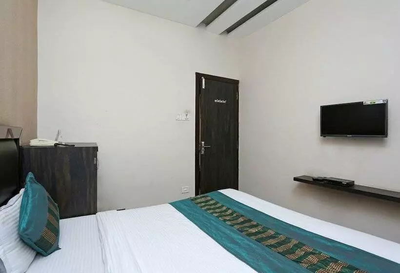 Hotelli Oyo 6325  Kiran