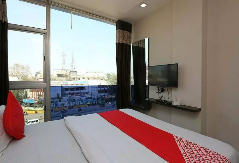 Hotelli Oyo 6325  Kiran