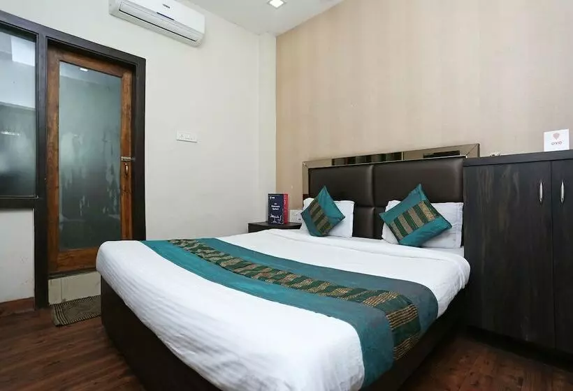 Hotelli Oyo 6325  Kiran