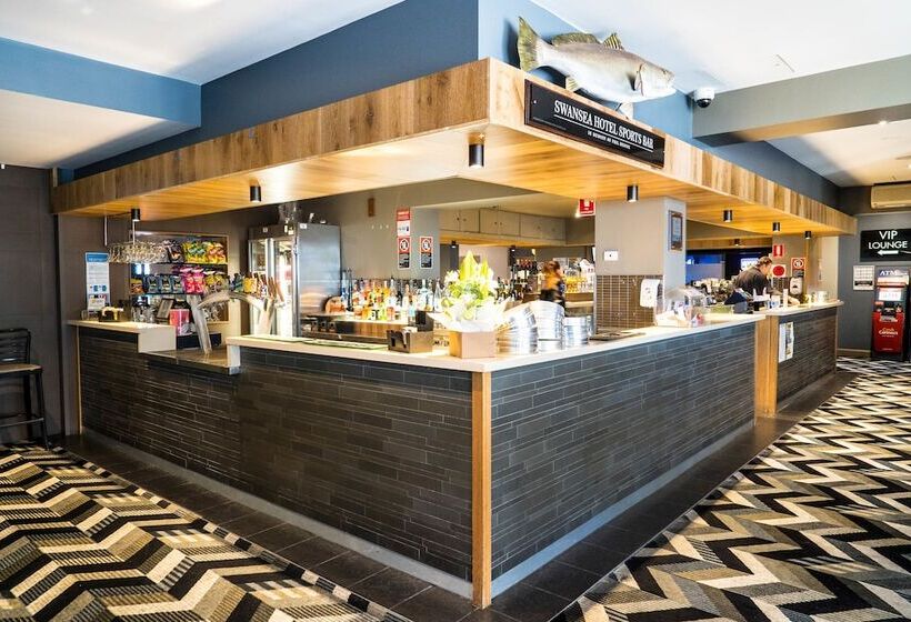هتل Swansea