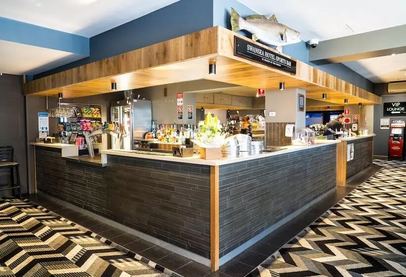 هتل Swansea