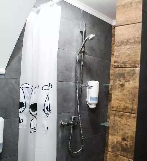 Square Hostel