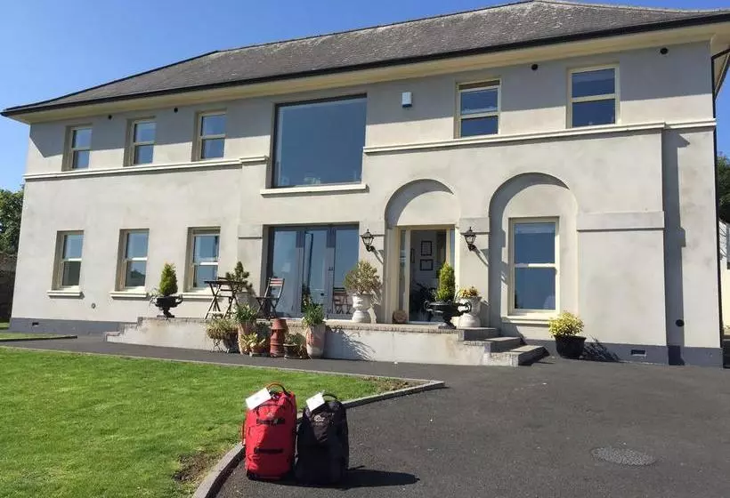 ベッドアンドブレックファースト Water S Edge Glenarm Self Catering Apartments