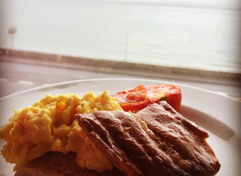 住宿加早餐  Water S Edge Glenarm Self Catering Apartments