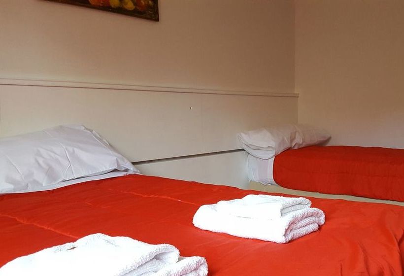 בית מלון כפרי Cels Andins