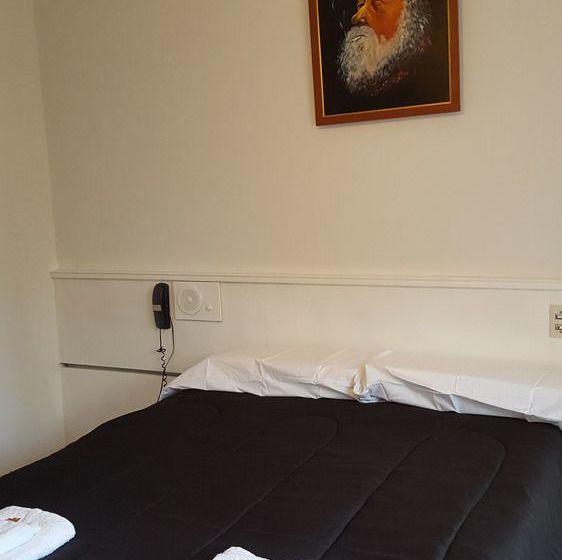 בית מלון כפרי Cels Andins