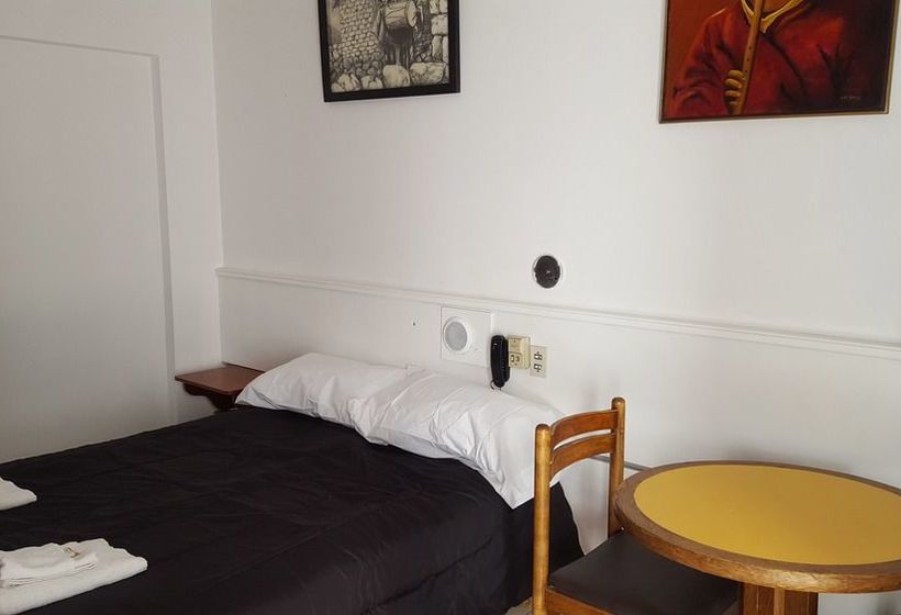 בית מלון כפרי Cels Andins