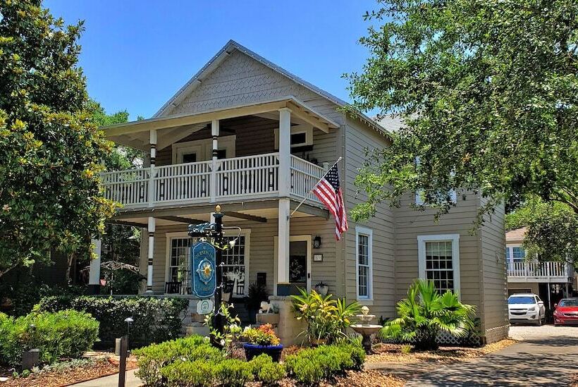 민박 At Journey S End