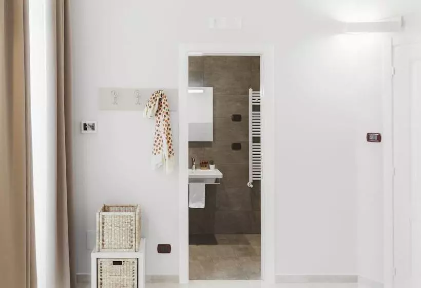 ベッドアンドブレックファースト Foresteria Dell Abbazia