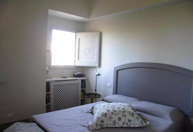 Aamiaismajoitus (B&B) Oberdan Ospitalita